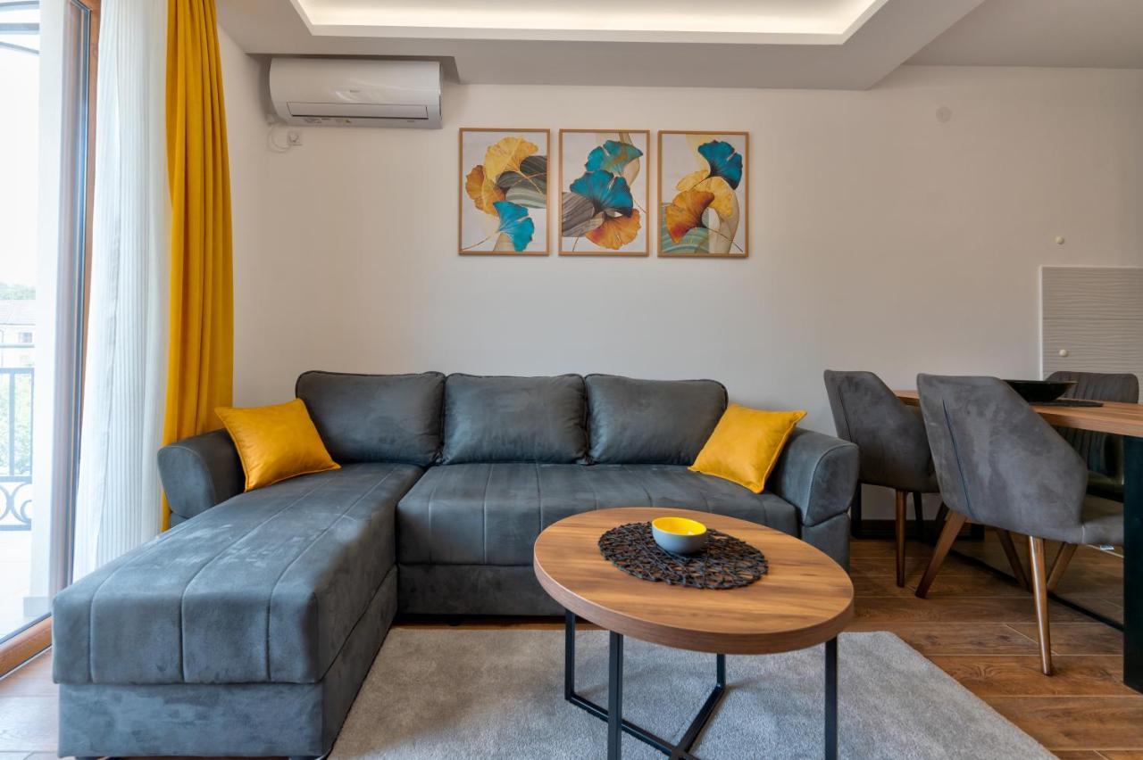 Contigo - Vrnjacka Promenada Apartment
